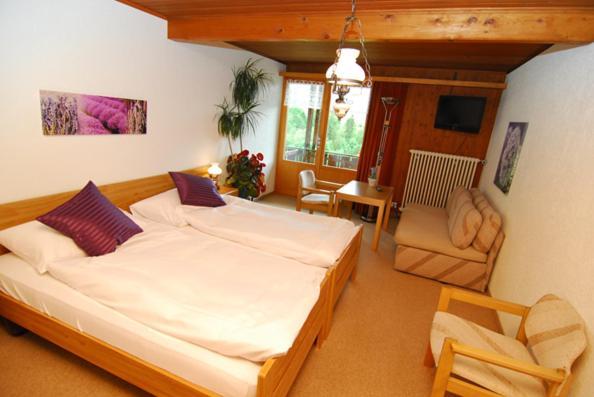 Hotel Rothorn Vintage-Style Sigriswil Room photo