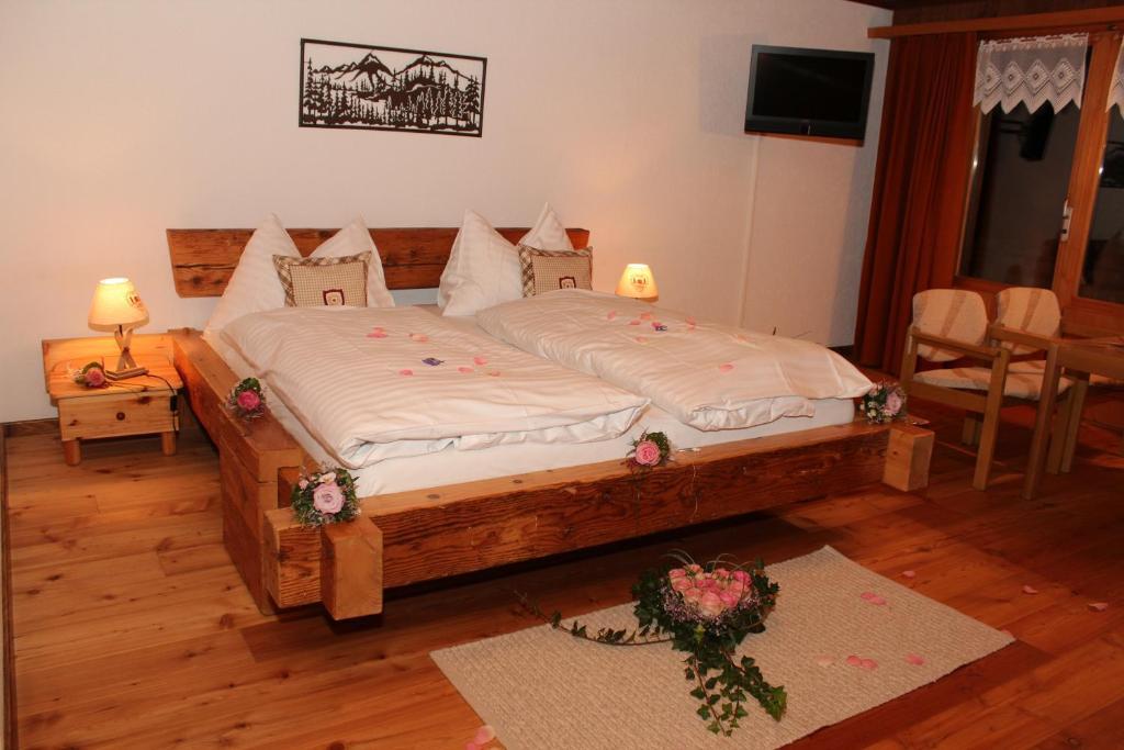 Hotel Rothorn Vintage-Style Sigriswil Exterior photo